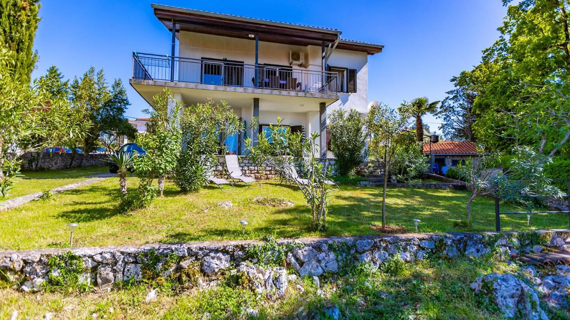 Apartments Vlatkica Malinska